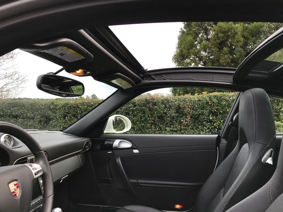 2009 Porsche 997 Targa - Image 12 of 23
