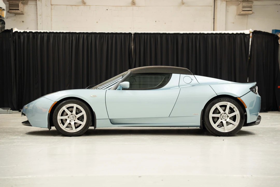 2009 Tesla Roadster - Image 4 of 31