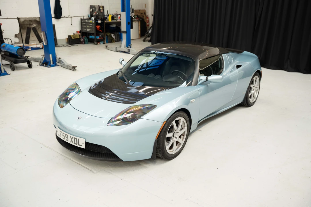 2009 Tesla Roadster - Image 17 of 31