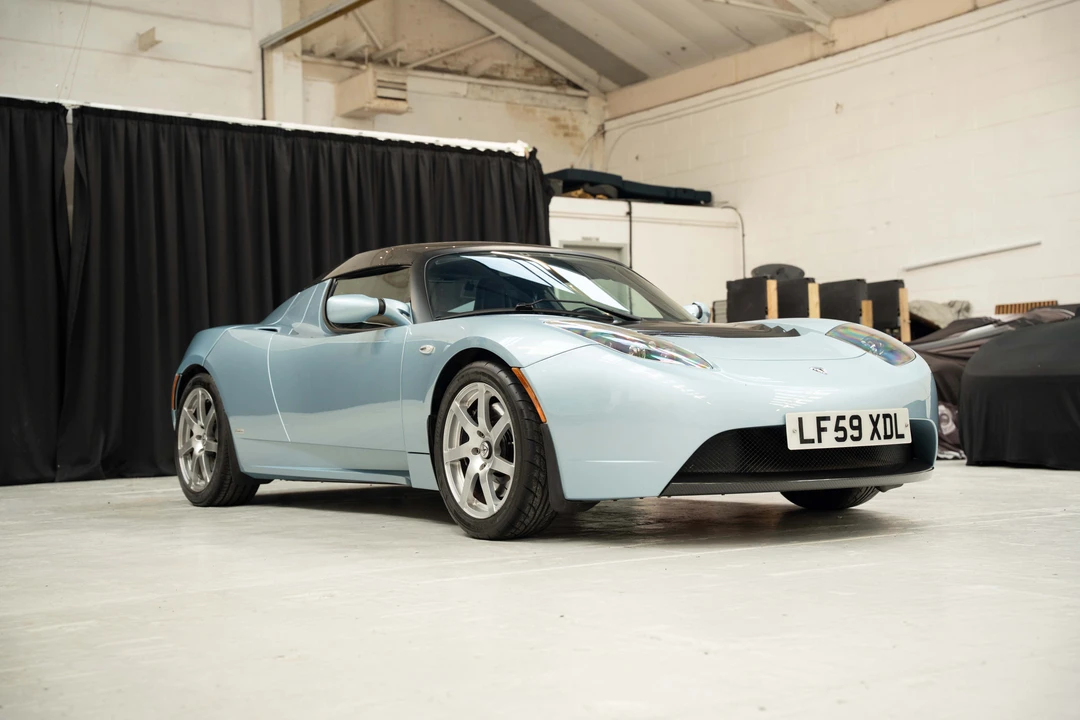 2009 Tesla Roadster - Image 9 of 31
