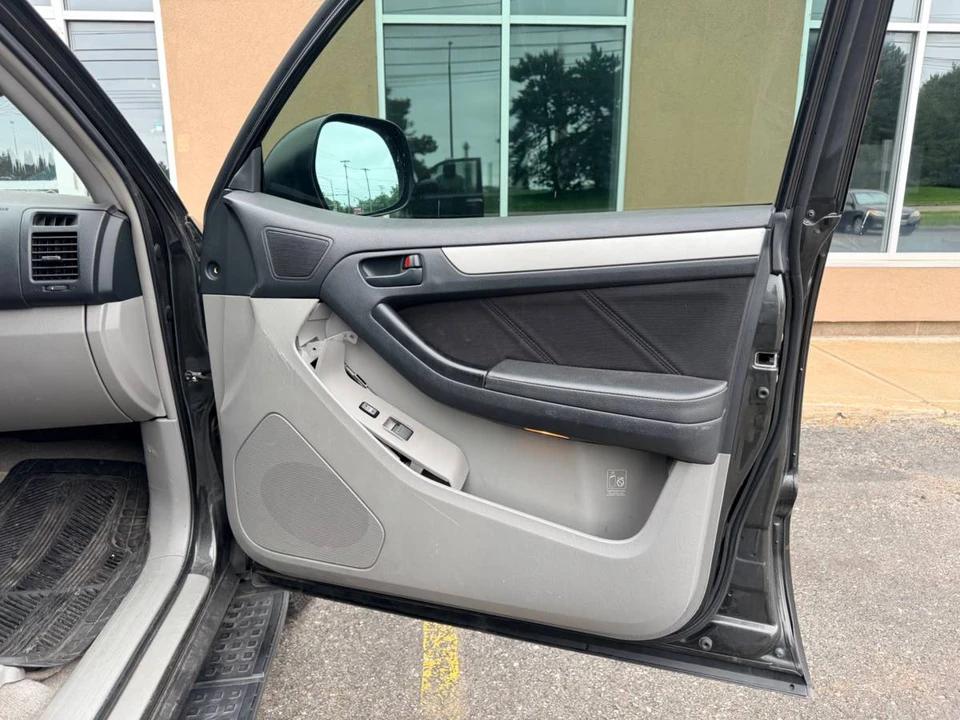 2009 Toyota 4Runner 4th Gen - Image 4 of 20