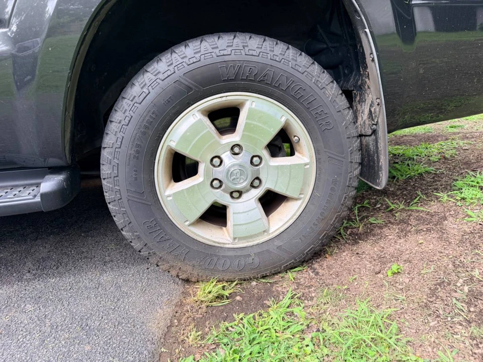 2009 Toyota 4Runner 4th Gen - Image 14 of 20
