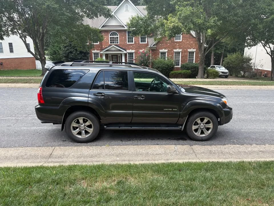 2009 Toyota 4Runner 4th Gen - Image 4 of 9