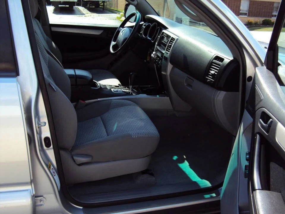 2009 Toyota 4Runner 4th Gen - Image 15 of 16