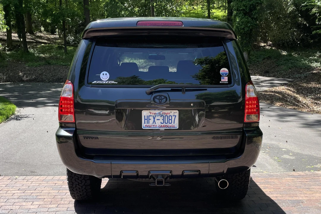 2009 Toyota 4Runner 4th Gen - Image 5 of 31