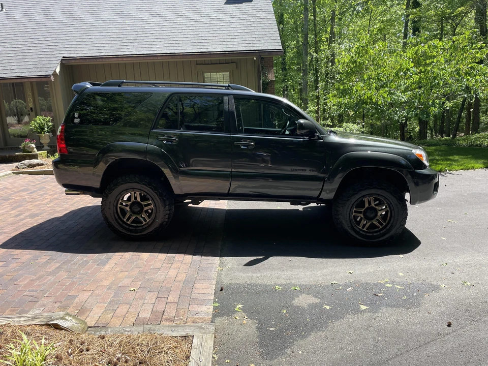 2009 Toyota 4Runner 4th Gen - Image 7 of 31