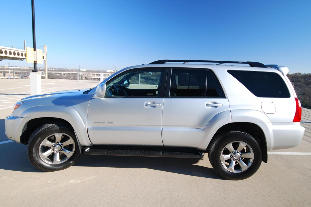 2009 Toyota 4Runner 4th Gen - Image 3 of 19