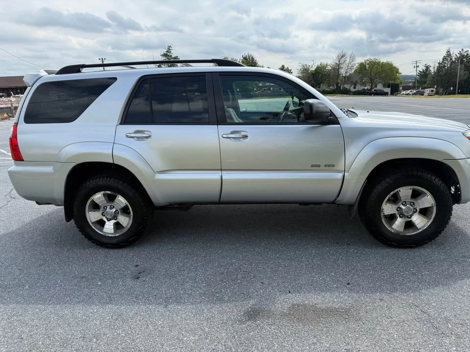 2009 Toyota 4Runner 4th Gen - Image 4 of 11