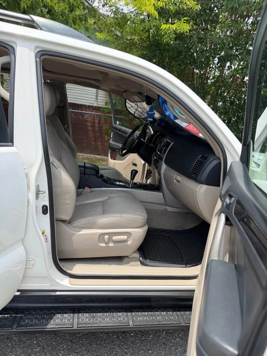2009 Toyota 4Runner 4th Gen - Image 3 of 10