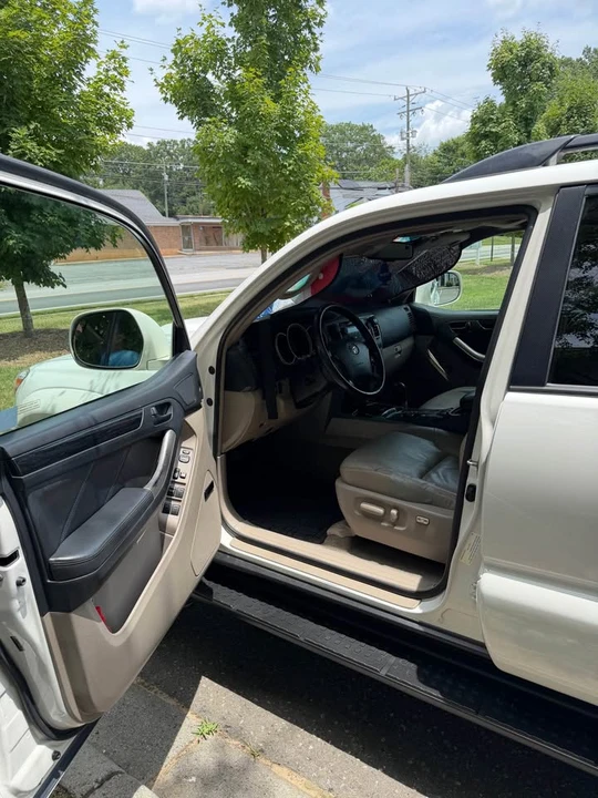 2009 Toyota 4Runner 4th Gen - Image 8 of 10