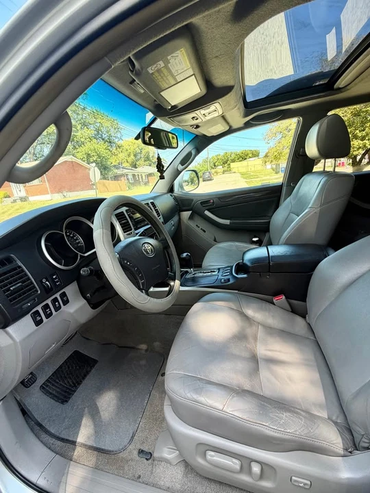 2009 Toyota 4Runner 4th Gen - Image 2 of 10