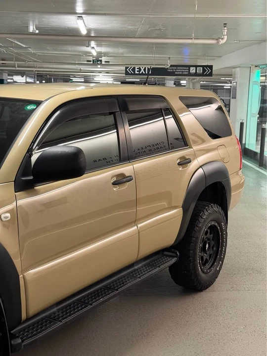 2009 Toyota 4Runner 4th Gen - Image 10 of 17