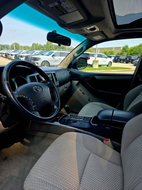 2009 Toyota 4Runner 4th Gen - Image 9 of 13