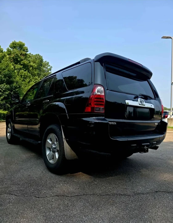 2009 Toyota 4Runner 4th Gen - Image 5 of 13