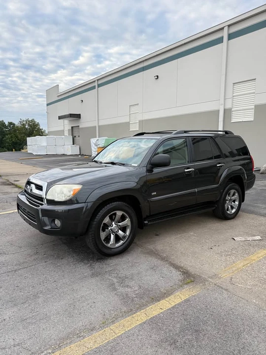 2009 Toyota 4Runner 4th Gen - Image 2 of 10