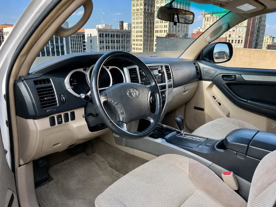 2009 Toyota 4Runner 4th Gen - Image 6 of 12