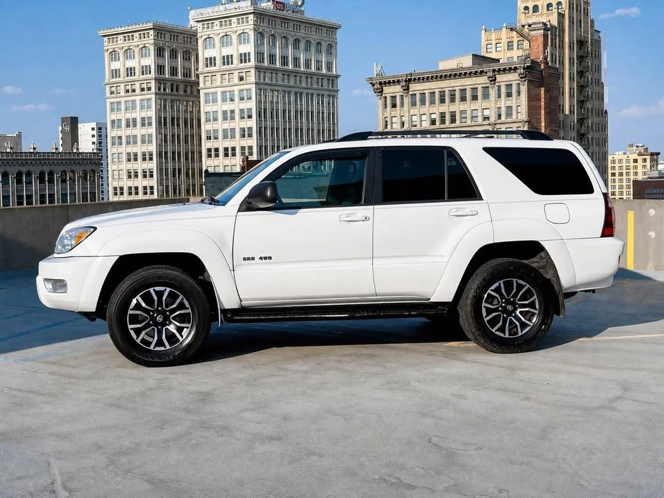 2009 Toyota 4Runner 4th Gen - Image 2 of 12
