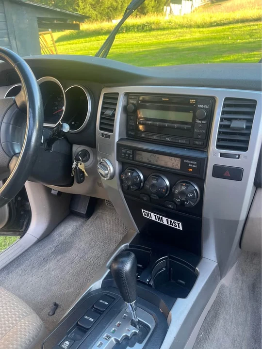 2009 Toyota 4Runner 4th Gen - Image 5 of 12