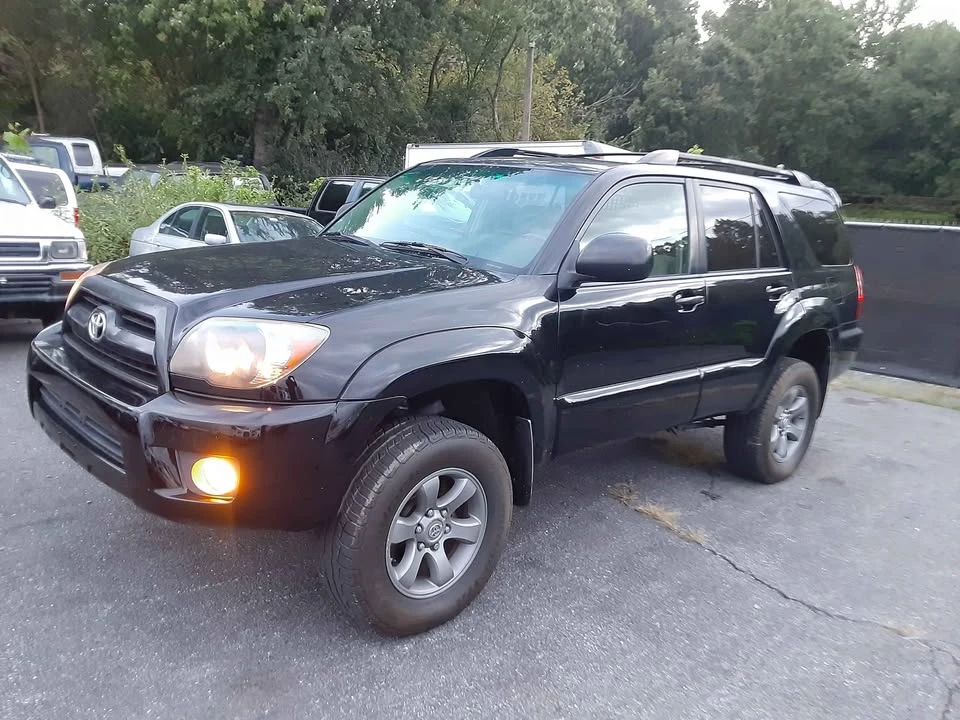 2009 Toyota 4Runner 4th Gen - Image 9 of 20