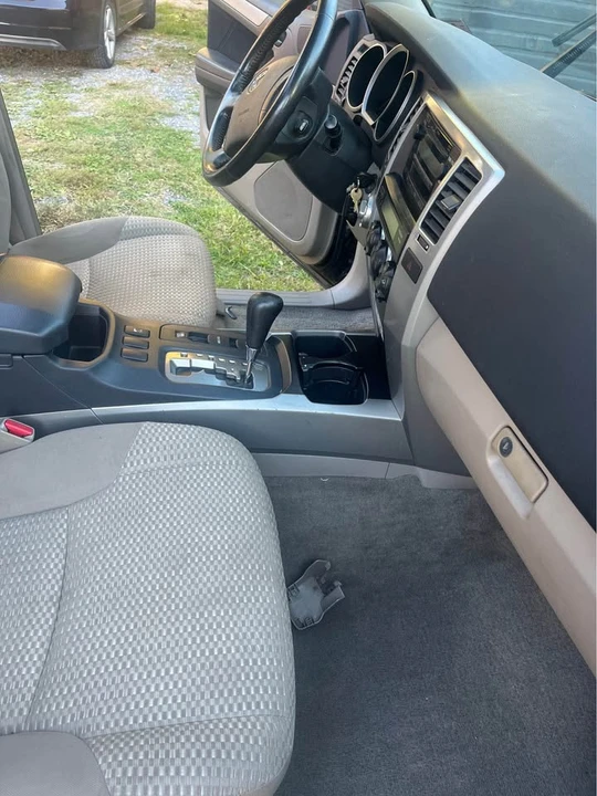 2009 Toyota 4Runner 4th Gen - Image 6 of 12