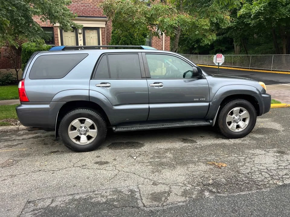 2009 Toyota 4Runner 4th Gen - Image 3 of 11