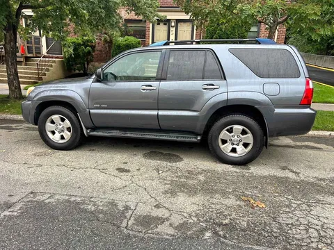 2009 Toyota 4Runner SR5 Sport Utility 4D
