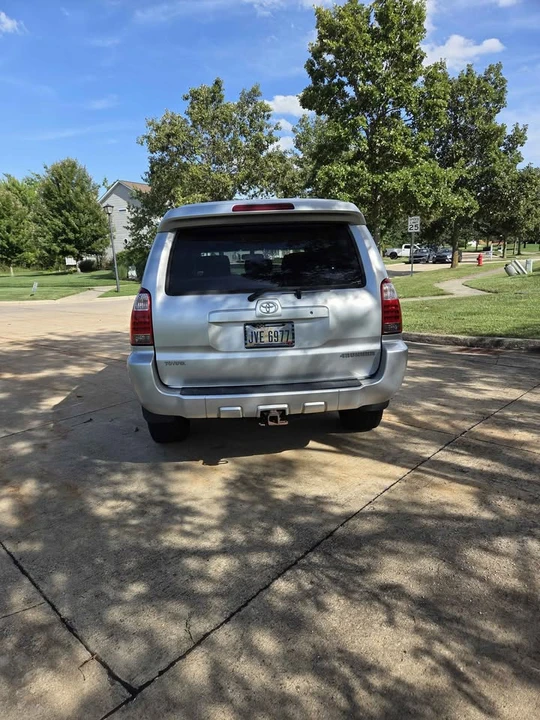2009 Toyota 4Runner 4th Gen - Image 5 of 12