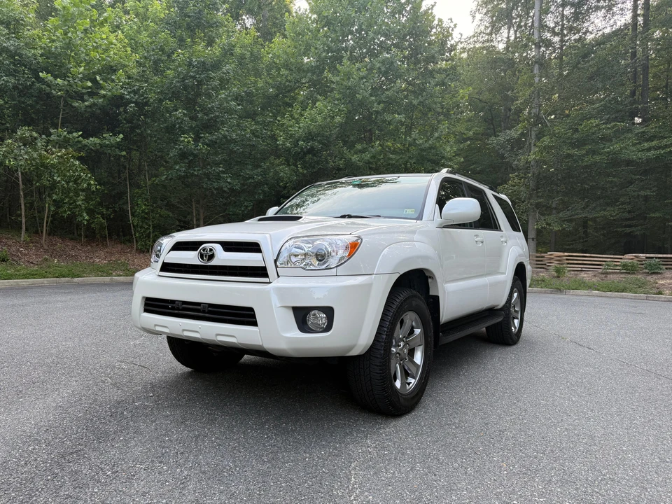 2009 Toyota 4Runner 4th Gen - Image 6 of 31