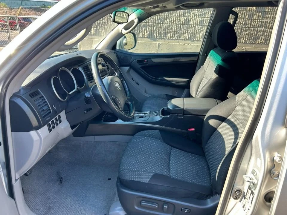 2009 Toyota 4Runner 4th Gen - Image 12 of 17