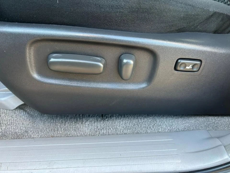 2009 Toyota 4Runner 4th Gen - Image 10 of 17