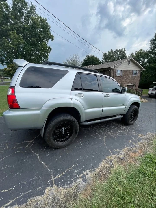 2009 Toyota 4Runner 4th Gen - Image 4 of 17