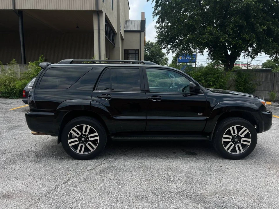 2009 Toyota 4Runner 4th Gen - Image 7 of 15