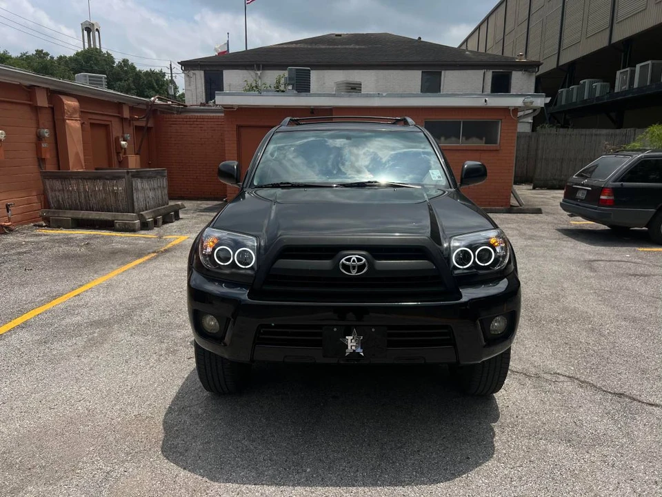 2009 Toyota 4Runner 4th Gen - Image 2 of 15