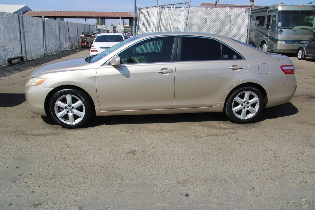 2009 Toyota Camry 6th Gen - Image 3 of 21