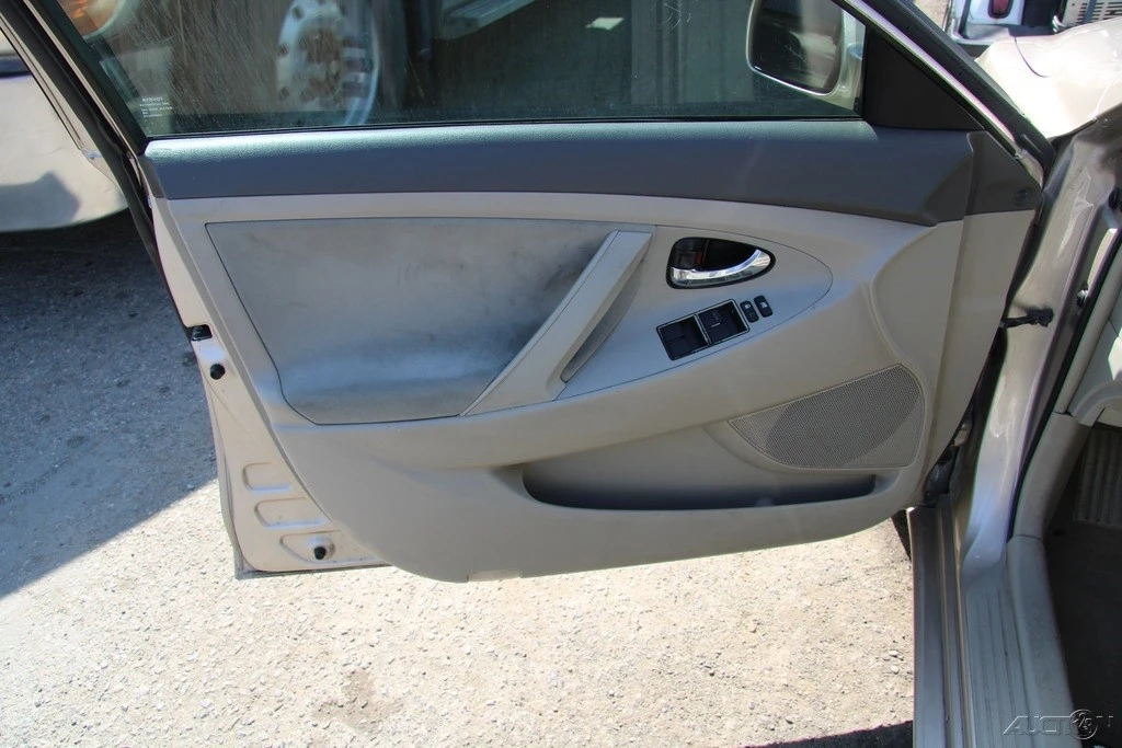 2009 Toyota Camry 6th Gen - Image 13 of 21