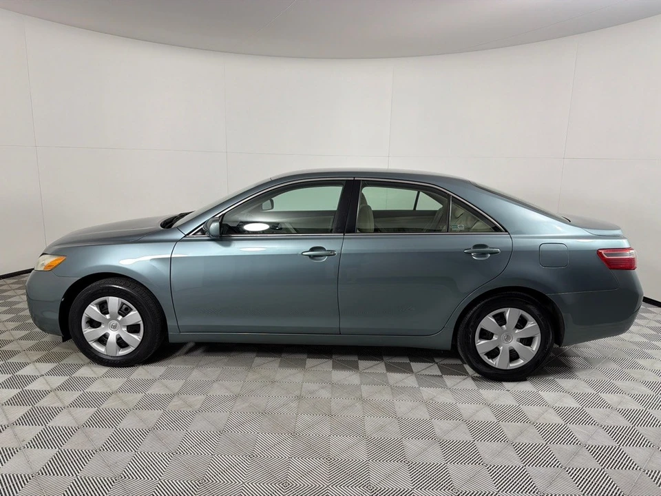 2009 Toyota Camry 6th Gen - Image 8 of 12