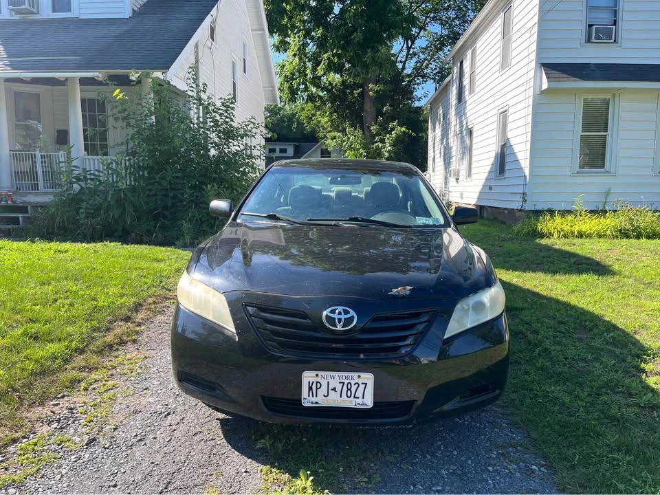 2009 Toyota Camry 6th Gen - Image 2 of 9