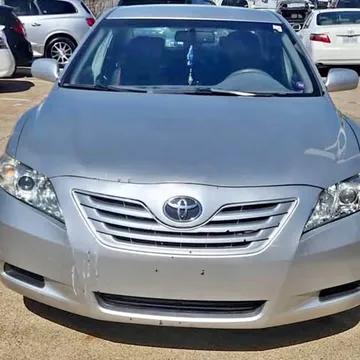 2009 Toyota Camry LE Sedan 4D