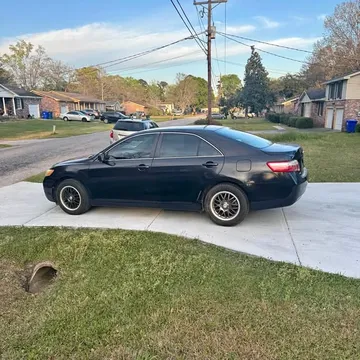 2009 Toyota Camry LE Sedan 4D