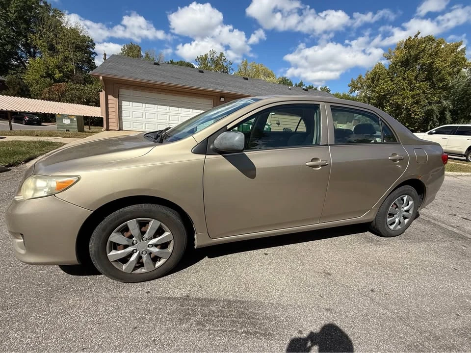 2009 Toyota Corolla 10th Gen - Image 2 of 8