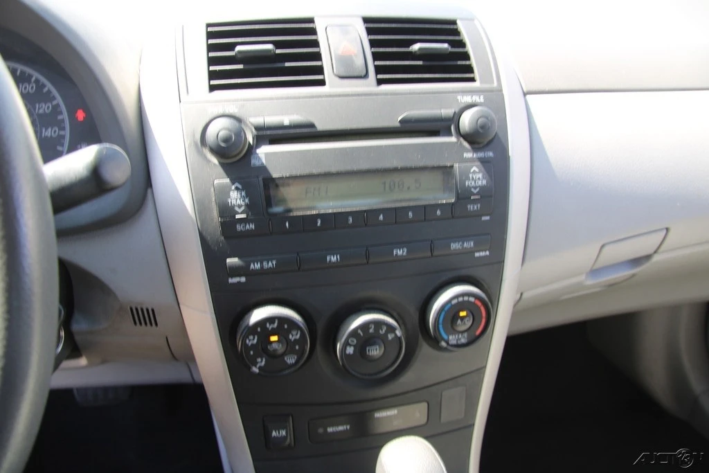 2009 Toyota Corolla 10th Gen - Image 19 of 21