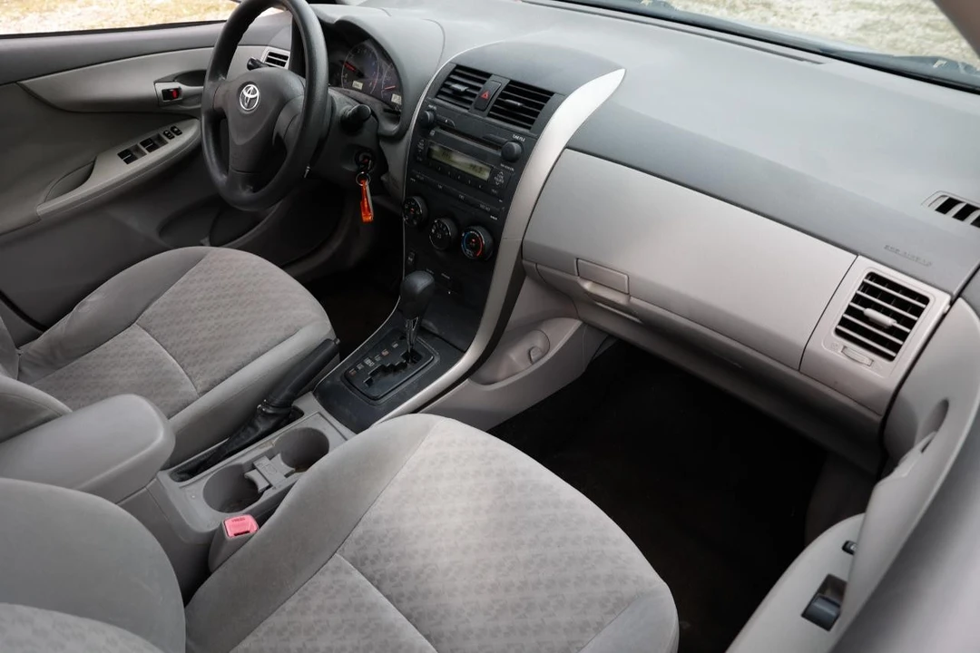 2009 Toyota Corolla 10th Gen - Image 18 of 21