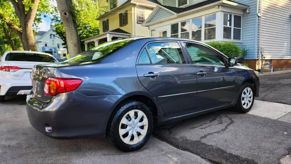 2009 Toyota Corolla 10th Gen - Image 3 of 11