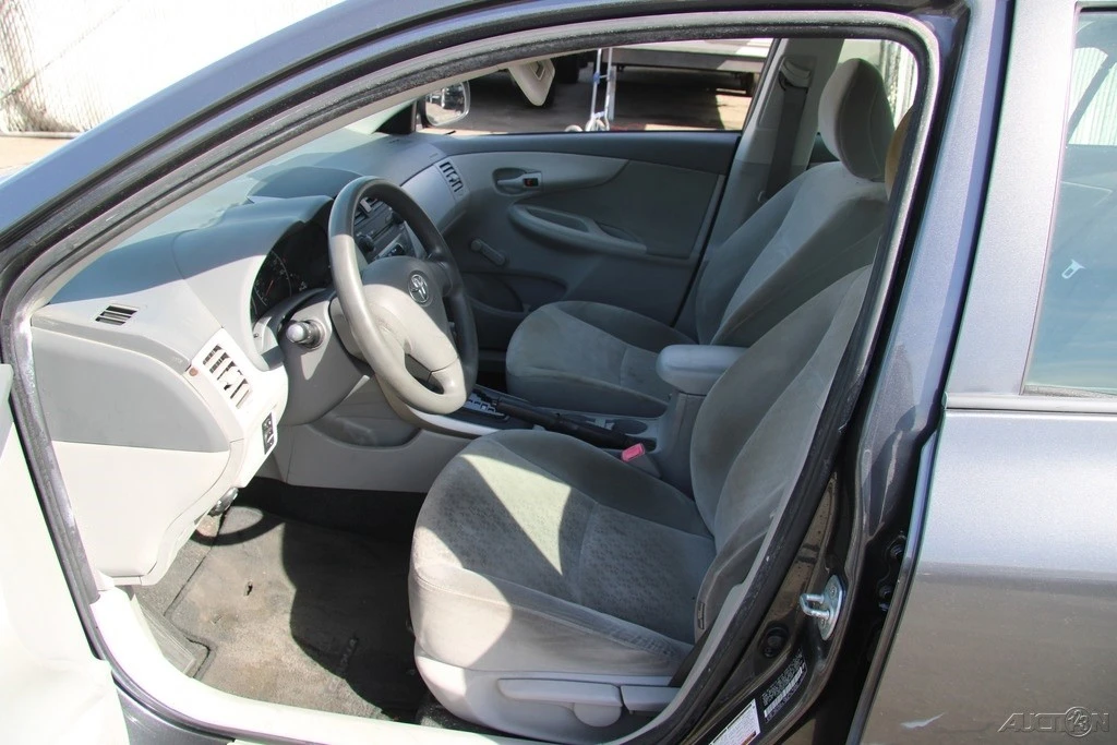2009 Toyota Corolla 10th Gen - Image 14 of 21