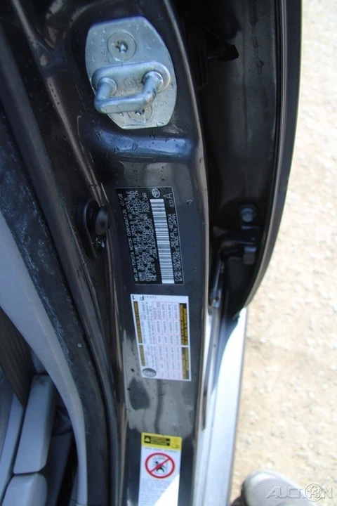 2009 Toyota Corolla 10th Gen - Image 12 of 21