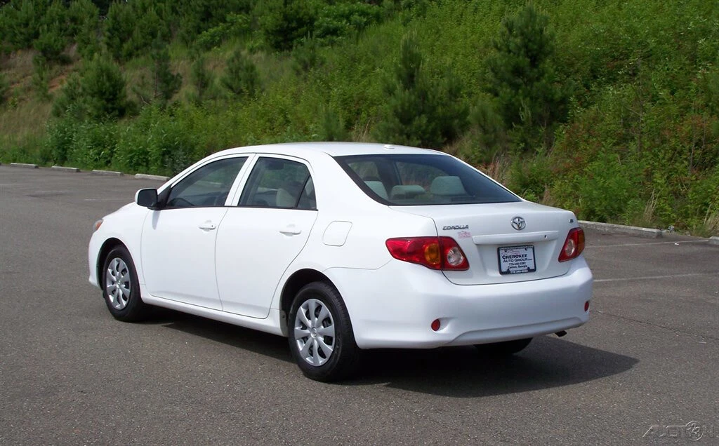 2009 Toyota Corolla 10th Gen - Image 2 of 12