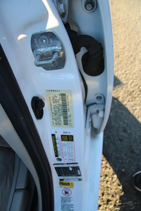 2009 Toyota Corolla 10th Gen - Image 10 of 21