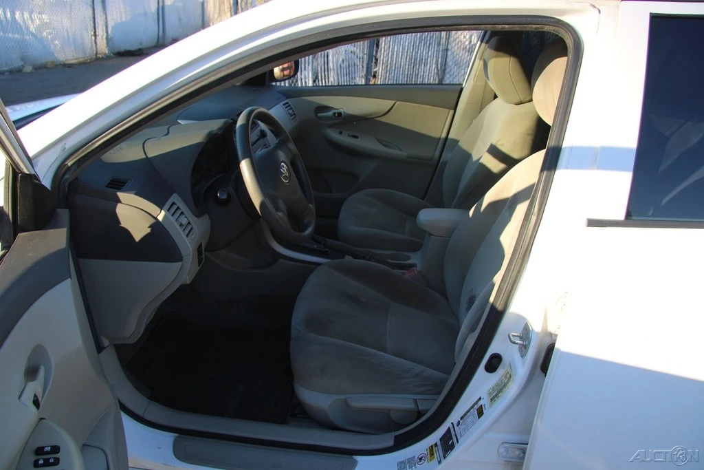 2009 Toyota Corolla 10th Gen - Image 12 of 21