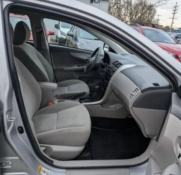 2009 Toyota Corolla 10th Gen - Image 11 of 12