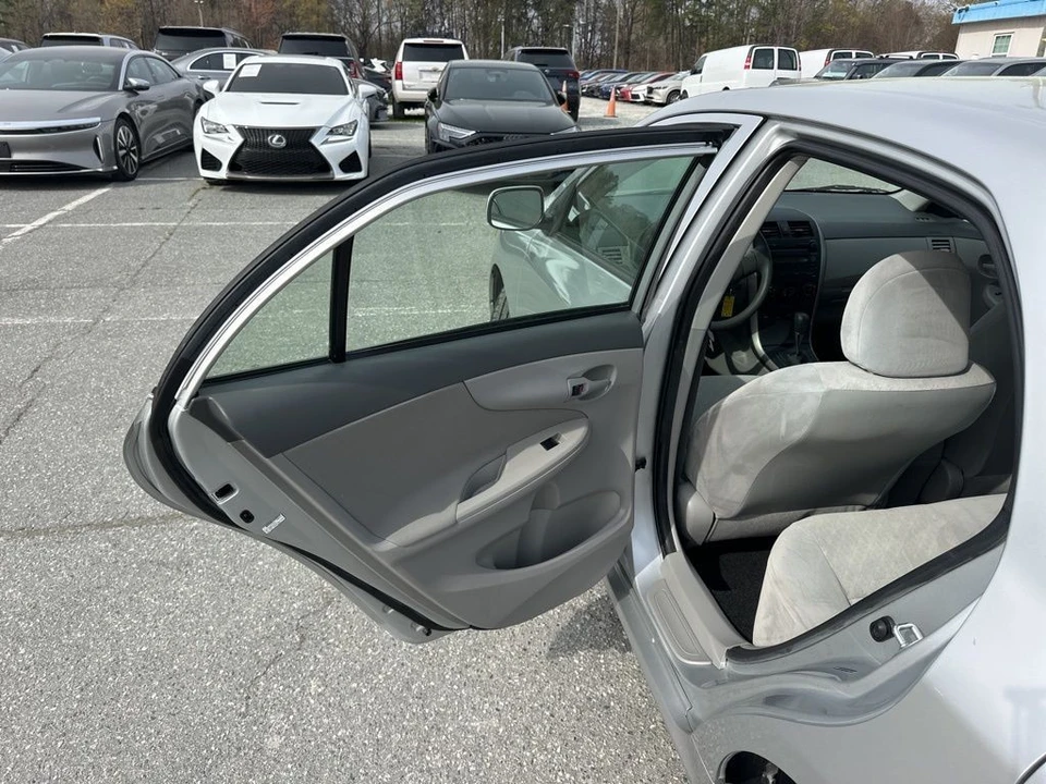 2009 Toyota Corolla 10th Gen - Image 20 of 21